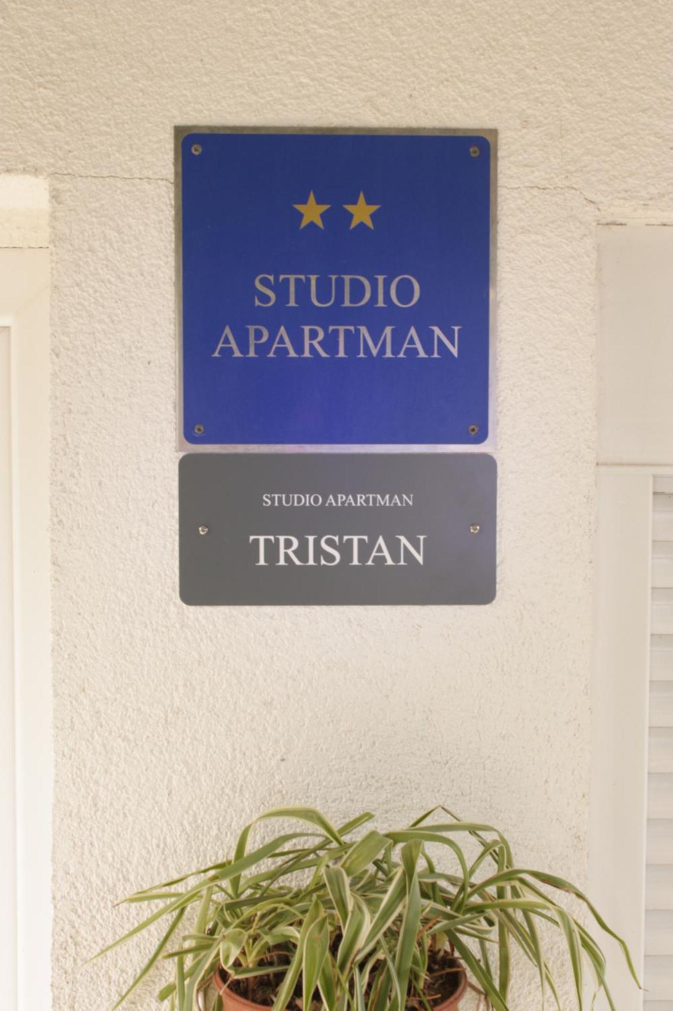 Studio Apartman Tristan Zadar Exterior foto